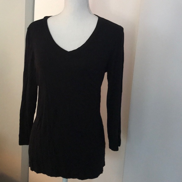 Cable & Gauge Tops - Cable & Gauge V-neck Cable & Gauge Tops - Cable & Gauge V-neck
